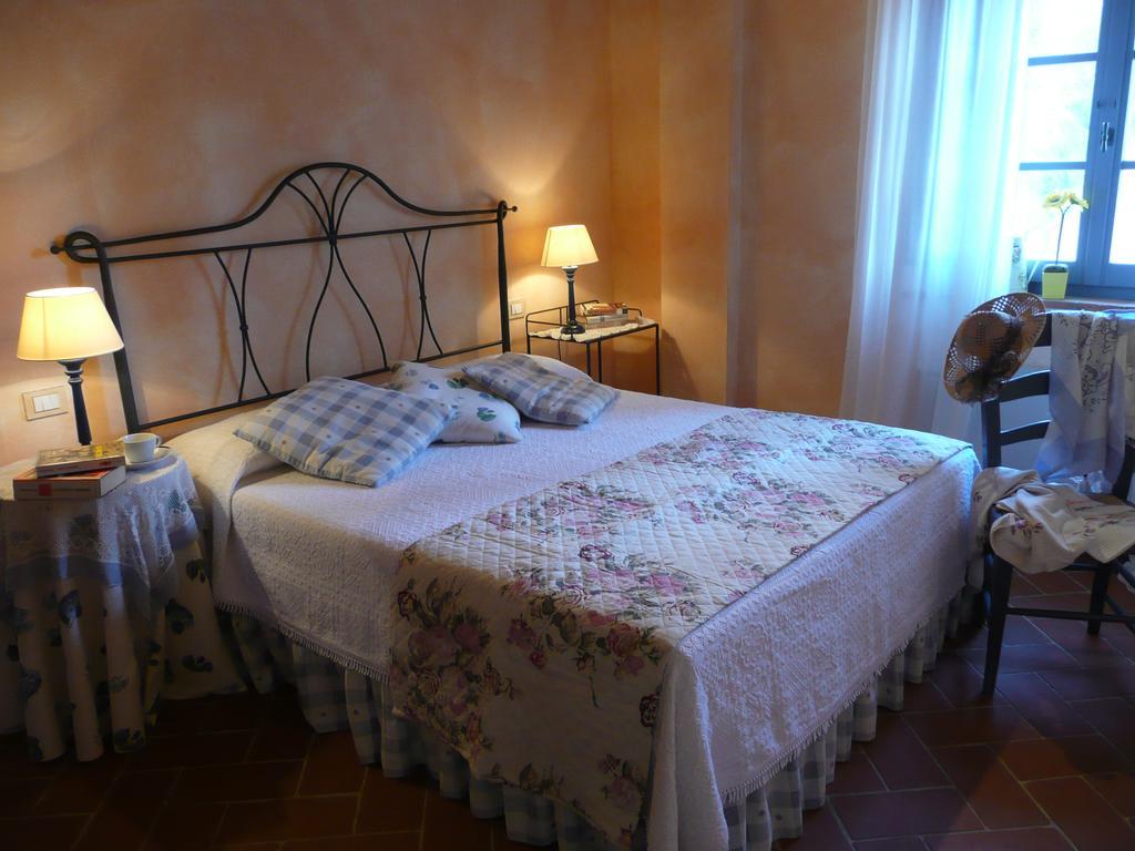 Il Borghetto Tuscan Holidays Guest House San Gimignano Exterior foto